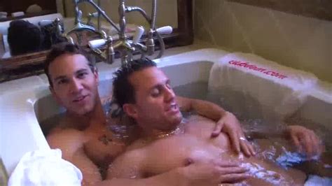 bathing guys sucking and rimming