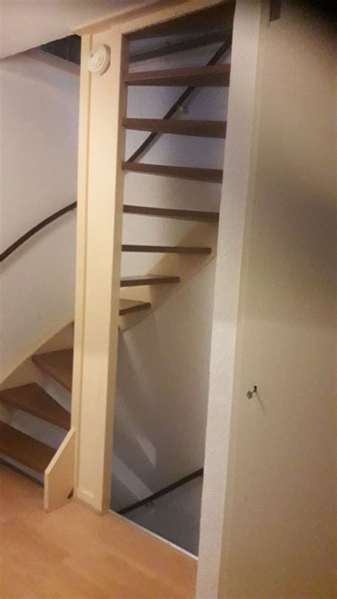 trappen trapgat afsluiten met deur en tredes dichtmaken dichtmak werkspot