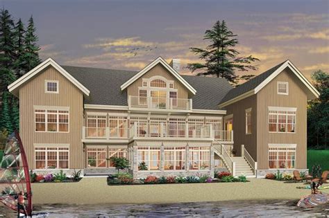 vaction home  family  house plan   beach style house plans craftsman