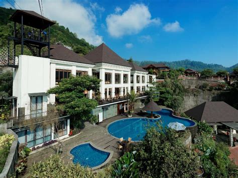jambuluwuk batu resort  malang room deals  reviews