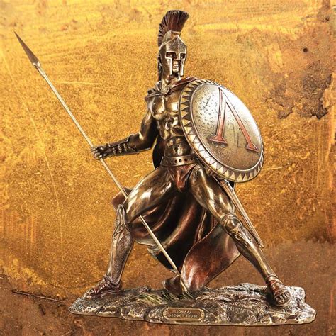 leonidas statue  full spartan armor