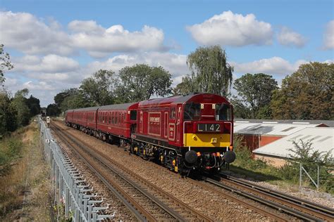Amersham London Transport Liveried Class 20 0 No 20142 Sir… Flickr