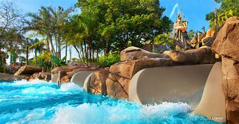 dos  donts  disney waterparks