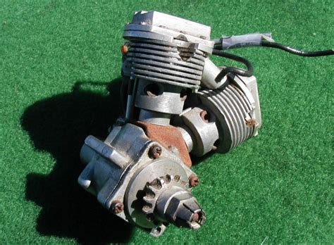 twin model engine