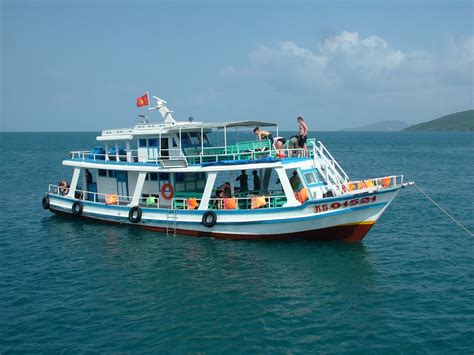 diving snorkelling  boat trips  phu quoc