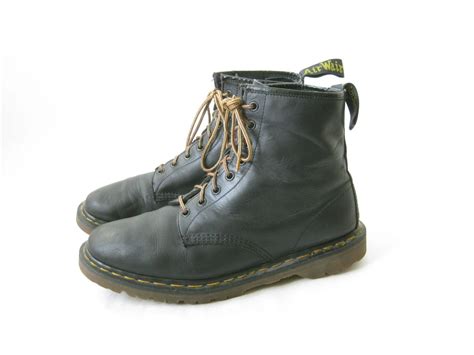 vintage  marten   england black  boots size