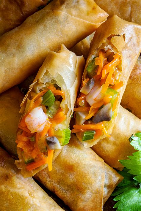 yummy spring rolls cooking  lei