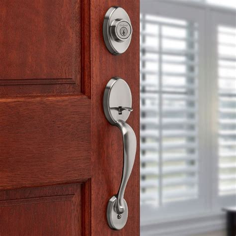 kwikset signature series chelsea door handleset modern design