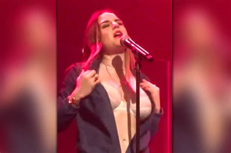 Pop Star Jojo Treats Fans To Erotic Striptease On Stage In