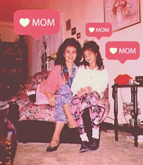 Jacqueline Fernandez With Her Mother Kim Fernandez