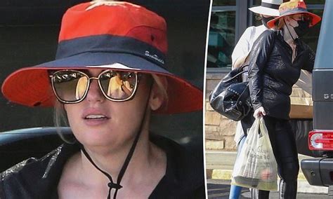 rebel wilson flaunts her 30kg weight loss in activewear as she stocks