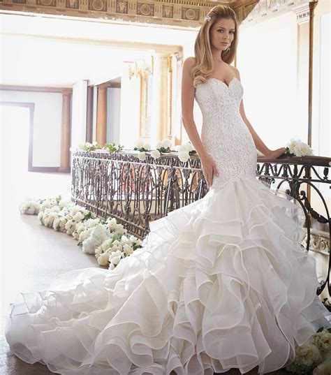 47 Best Wedding Dress For Hourglass Figure Pictures Rockchalkjay