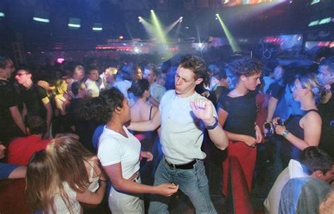 pourquoi les grandes discothèques françaises sont en plein déclin