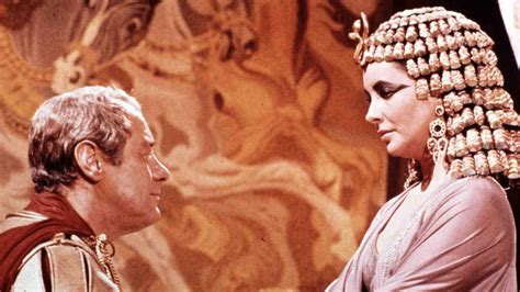 12 Details About Cleopatra And Julius Caesars Relationship