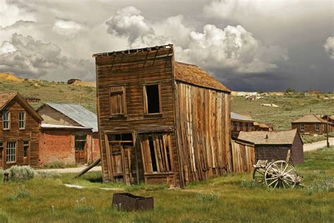 ghost towns  vacation destination