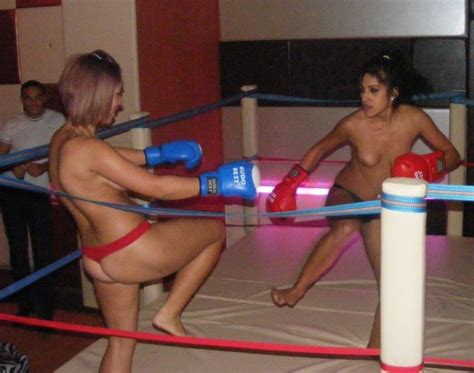 japanese topless boxing