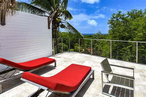 ti turquoise bungalow location martinique tartane piscine vue mer plage surf location de