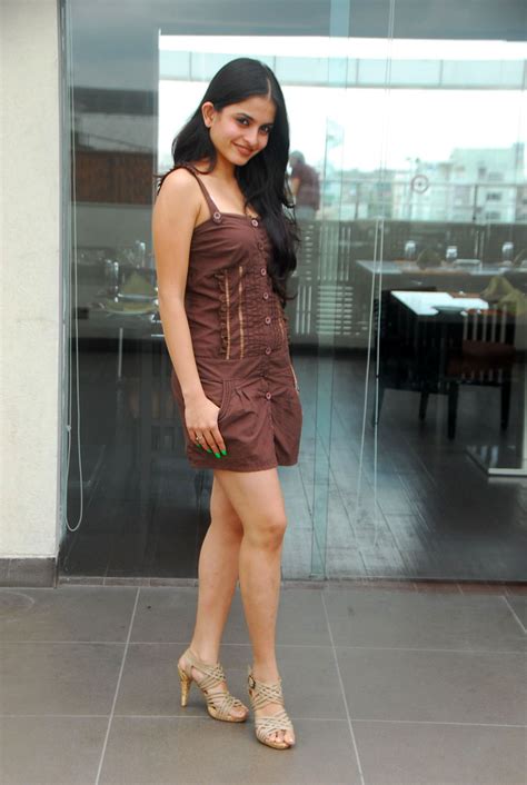 sheena shahabadi in pretty skirt stills telugu mp3 songs