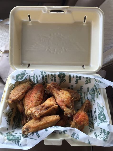 wingstop  reviews chicken wings   grant  tucson az restaurant reviews phone