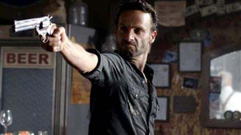 Rick Grimes Andrew Lincoln Colt Python In The Walking Dead 2x08