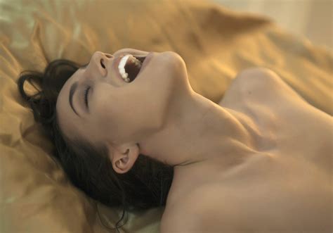 Girl orgasm during sex