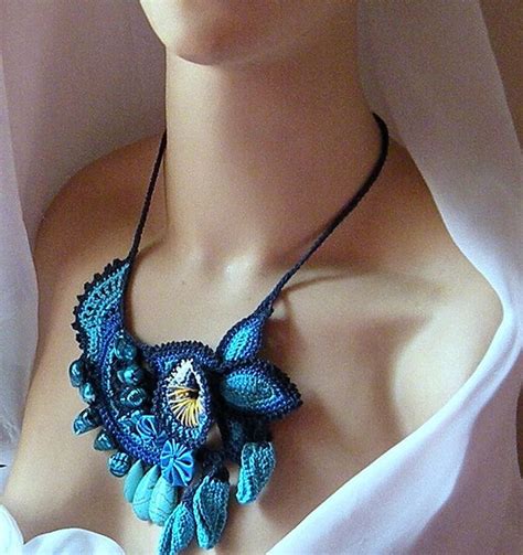 Love This Thread Crochet Necklace With Images Crochet Jewelry
