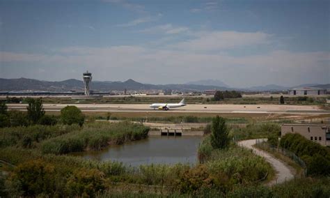 barcelona airport   transformed   intercontinental hub airport news