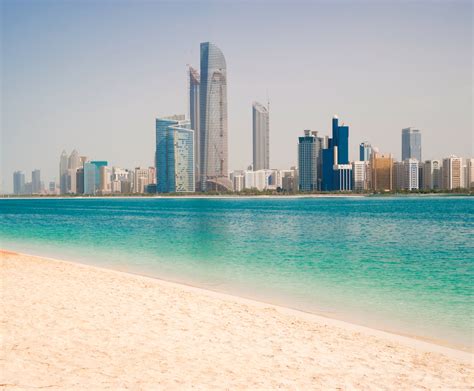 woman buries her newborn at dubai beach after being turned away from hospital al bawaba