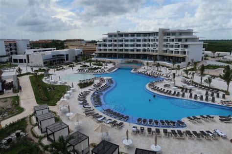 ventus  marina el cid spa  beach resort hotel review travel