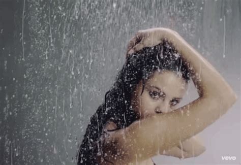 10 Sexy Selena Gomez Moments From Wet And Wild Good For You