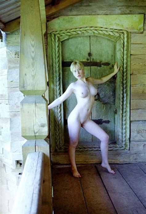 vintage photos of naked short haired blonde at outdoors russian museum russian sexy girls