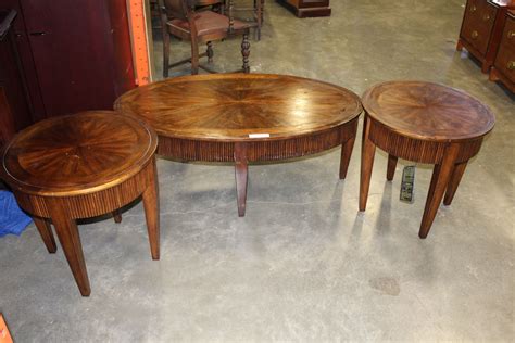 pair ashley   tables coffee table