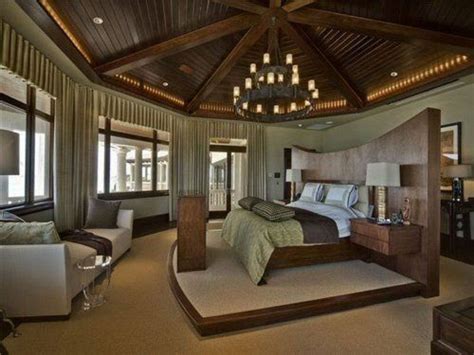 amazing bedroom huge master bedroom luxurious bedrooms mansion bedroom