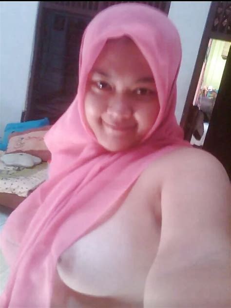 see and save as indonesia jilbab hijab pink pamer toge porn pict xhams gesek