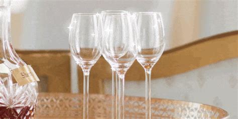 clean foggy drinking glasses   fix cloudy glasses