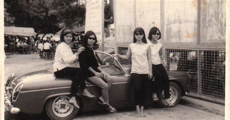Singapore During Swinging Sixties 42 Found Snapshots That Capture