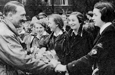 Youth In Nazi Germany Wives And Warriors Girls Kinder Kirche Kuche