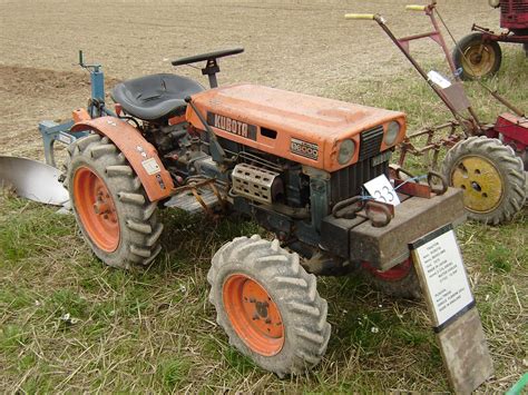 kubota  tractor construction plant wiki fandom