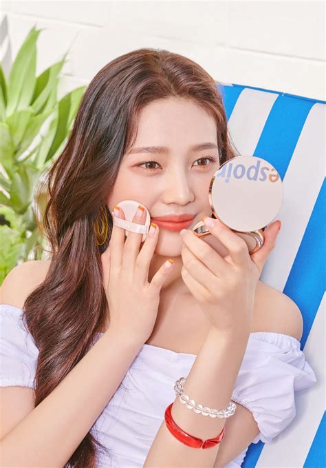 Red Velvet Joy Photoshoot For Espoir 2019