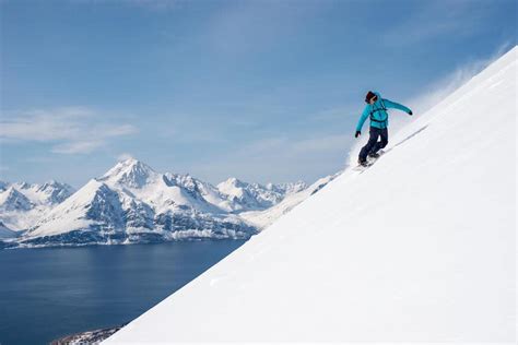 Arctic Snowboard Adventure Norway Mint Snowboarding