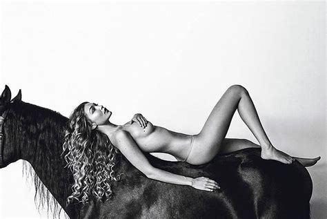 Gigi Hadid Nude 2021 Ultimate Collection Scandal Planet