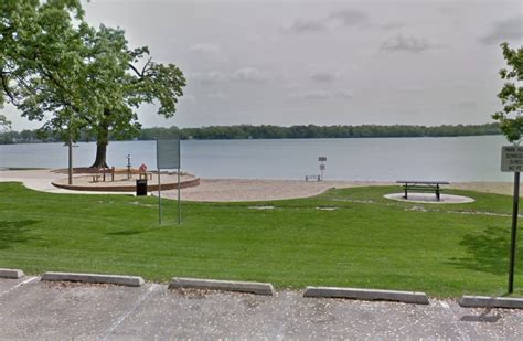 man dies   rescued   lake   lake beach