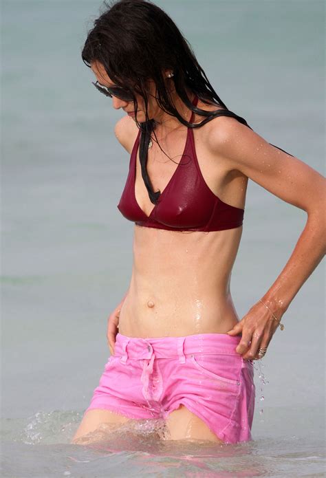 Katie Holmes In Bikini Top On The Beach In Miami Hawtcelebs