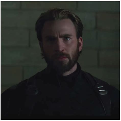 Chris Evans Is Sporting A Glorious Beard In The Avengers
