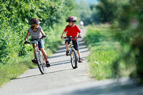 cycling  kids explore  favourite district   saddle