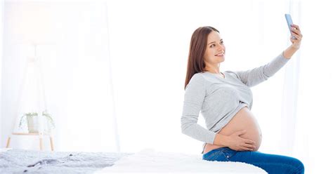 5 reasons why every expectant mom should do a maternity photo shoot
