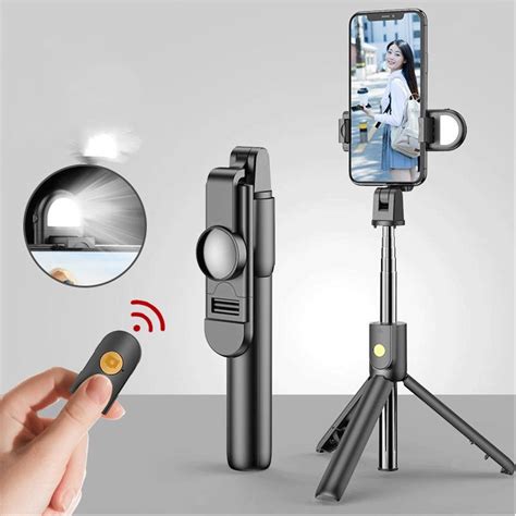 Wireless Bluetooth Selfie Stick With Fill Light Extendable Foldable