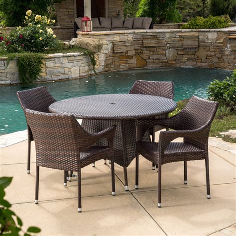 Celia Wicker 5 Piece Round Patio Dining Set