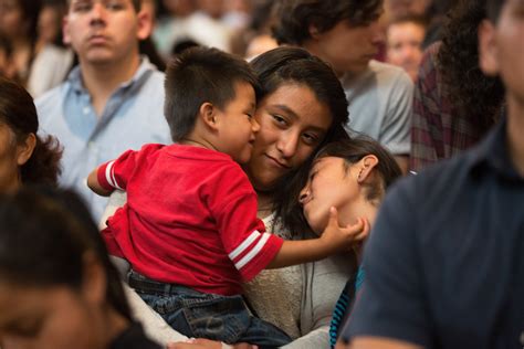 fate  immigrant children remains  limbo  president obama