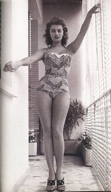 sophia loren note no thigh gap just all natural universal sex appeal stories cinema